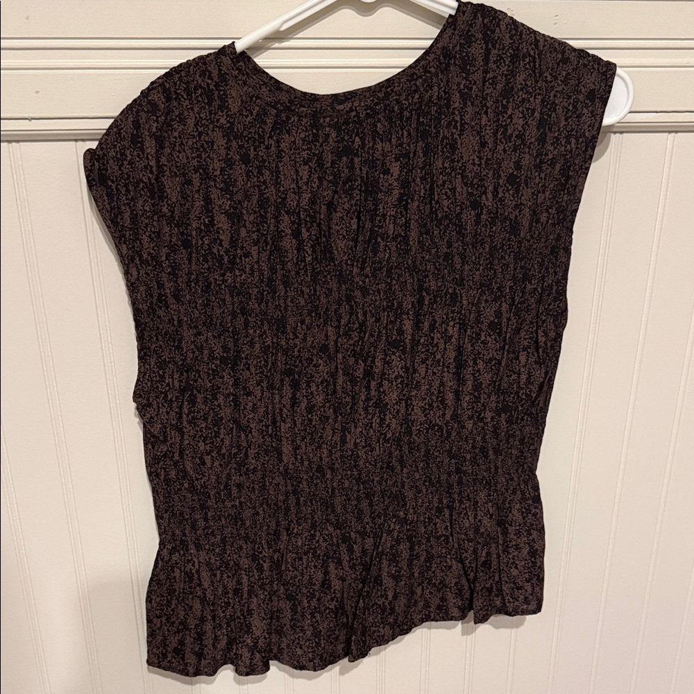 Universal Thread Ribbed Sleeveless Cinched Blouse - image 2